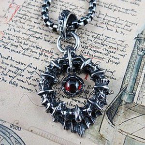 Vintage skull necklace